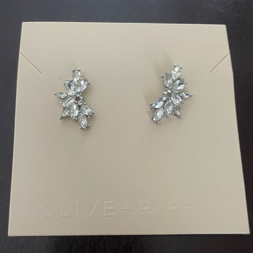 Olive and Piper Porter Cluster Studs